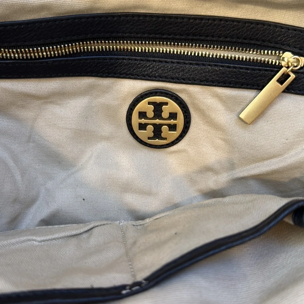 Tory Burch Tote Bag Jaden Black Quilted handbag